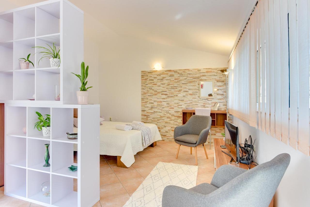 Holiday Home Batel Pula Exterior foto